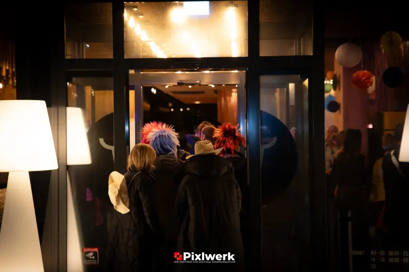 WEIBERFASCHING – Foto 19