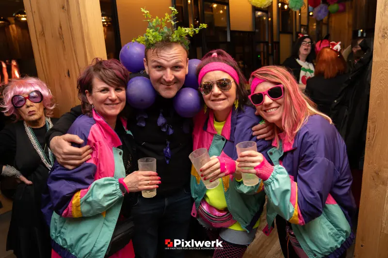 WEIBERFASCHING – Foto 38